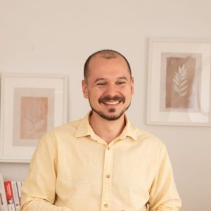 Clubul Learning Architect | Adrian Miu